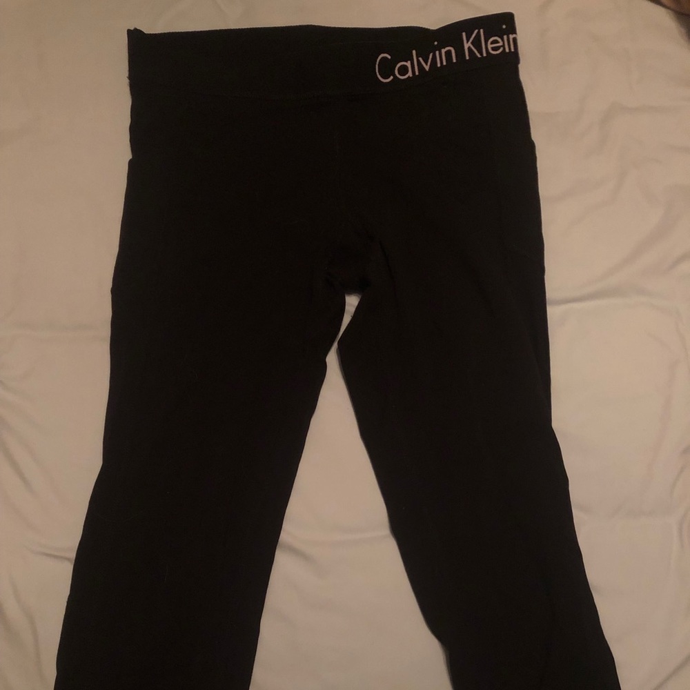Calvin Klein crop black leggings